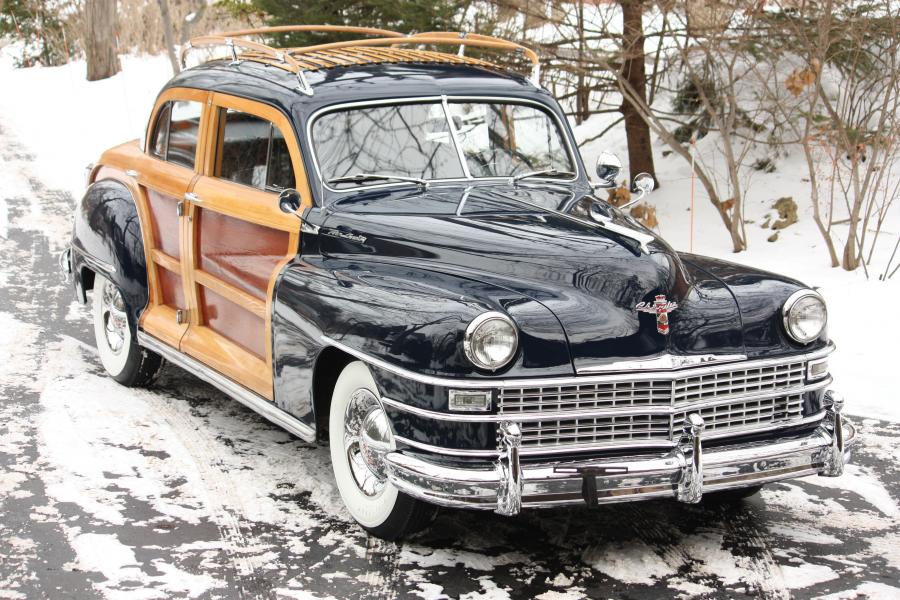  Chrysler Town & Country Sedan 1948 года  (фото 7 из 54)
